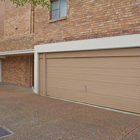 Sailfish, 3,46 Magnus Street - Unit With Stunning Water Views And Close To Town ネルソン・ベイ エクステリア 写真